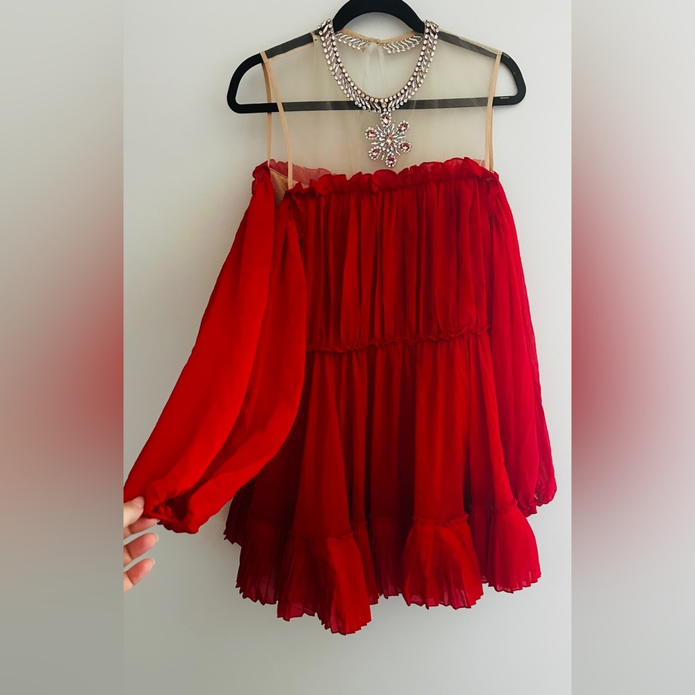 Giambattista Valli x h&m cold shoulder